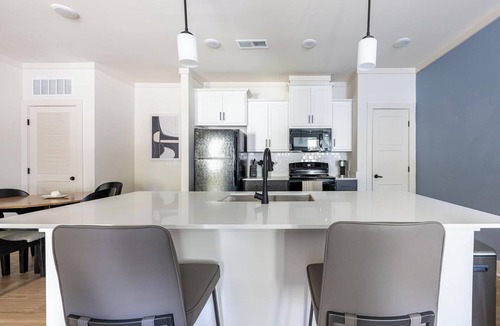 Asheville Apartment | Landing | Spectacular 1BD, Clubhouse, Gym
