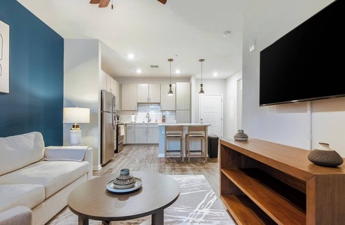 Covington Apartment | Landing | Spectacular 1BD, Yoga Studio, Clubhouse