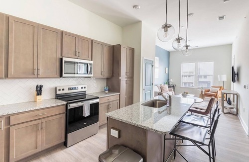 Wilmington Apartment | Landing | Spectacular 1BD, Gym, Pool