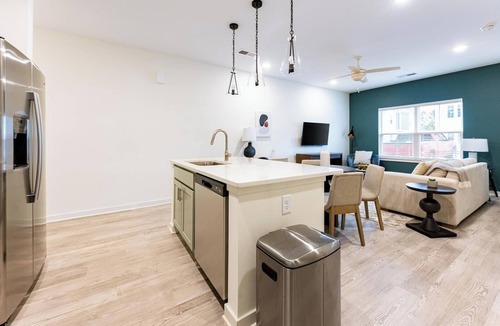Wilmington Apartment | Landing | Spectacular 3BD, Yoga Studio, Clubhouse