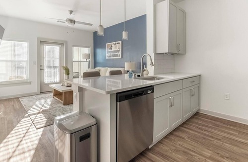 Longs Apartment | Landing | Stunning 1BD, Game Room, Gym
