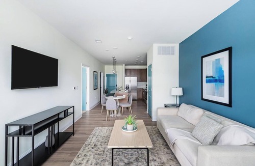 Wilmington Apartment | Landing | Stunning 1BD, Gym, Pool