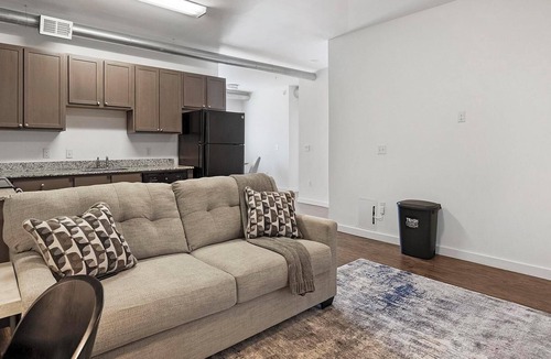 Church Hill Apartment | Landing | Stunning 2BD, Clubhouse, Pool