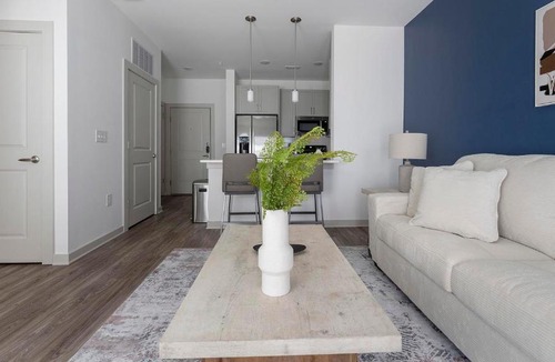 Longs Apartment | Landing Stylish 1BD Game Room Gym