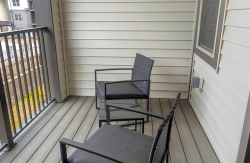 Asheville Apartment | Landing | Stylish 1BD, Clubhouse, Gym