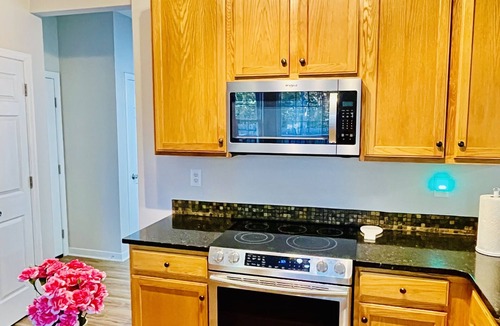 Quinton House | Large, quite, private, safe family home, 3 miles off I-64. Contractors favorite
