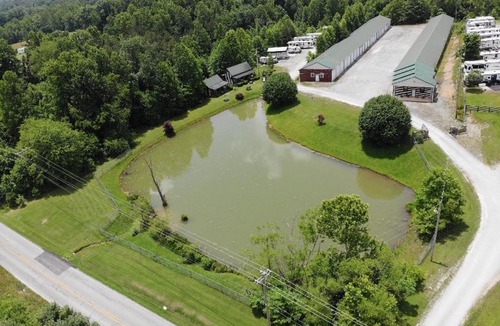 Woodbine Hotel | Laurel Lake Cabins