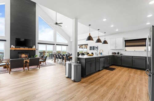 Kimberling City House | Lazy River+Pools+Hot Tub+Theater+Views, Sleeps 22