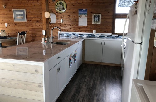 Salvo Cottage | License to Chill! 3 Bedroom Semi-Oceanfront with Pool and Spa. 20% off Sep/Oct!