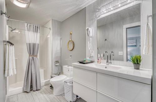 Waterloo Hotel | Lighthouse Kitchen Suites near Auburn Waterloo I-69 Exit 334