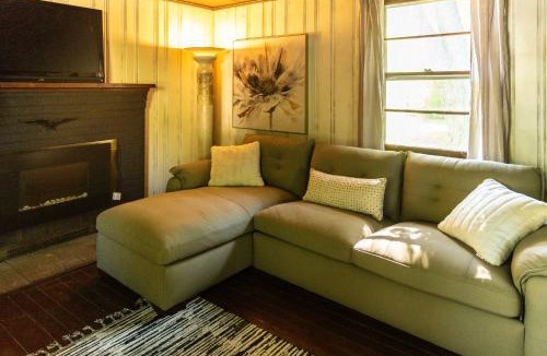 South Richmond Apartment | Lisa's Virginia Home