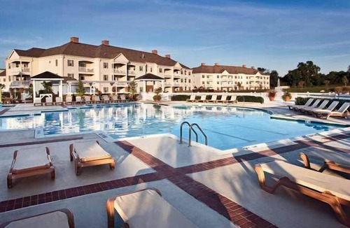 Williamsburg Condo | Located in the Heart of the Williamsburg!