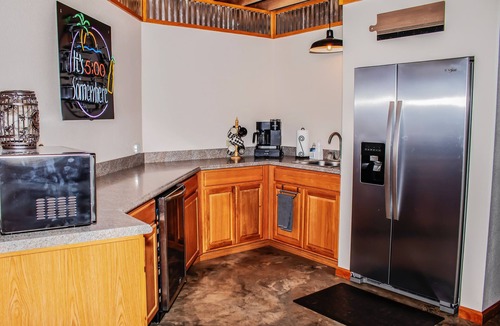 Byrdstown Bed & Breakfast | Location.Location.Location.