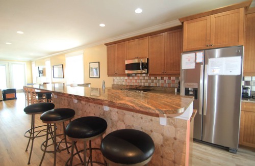 North Carolina Coast Villa | LOCATION! Stunning OCEANFRONT Views, POOL, ELEVATOR to all floors, Pri Parking