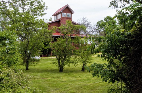 Leopold Cabin | Lodge at Buzzard Roost: Cliff-Top Ohio River Views, Hot Tub, ADA Accessible