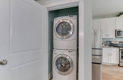 Cobbs Creek House | Loft apt. overlooking beautiful Piankatank River