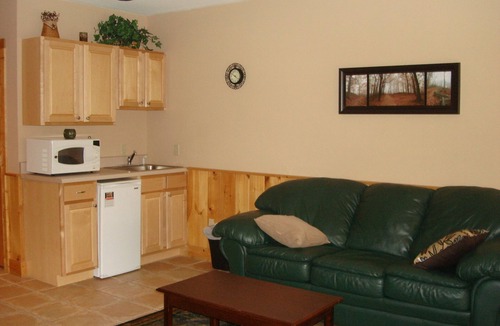 Pigeon Forge Cabin | Log cabin with full resort amenities half-mile from the Parkway