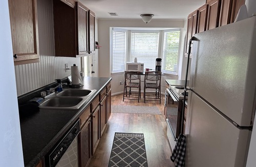 Talladega House | Logan Martin Lake- 3BR waterfront home with breathtaking views and calm waters
