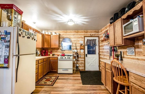 Rhinelander House | Looney Bin Cabin