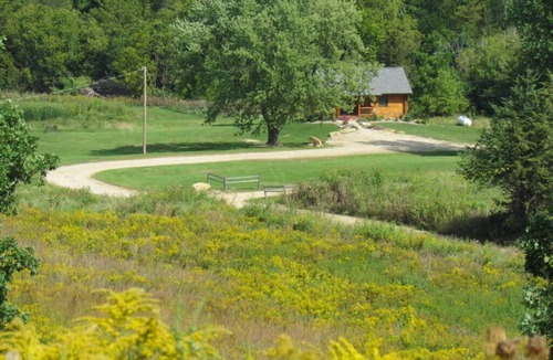 Dubuque Cabin | Lorelei Cabins: 'Not just a place, but an experience!' The Aster