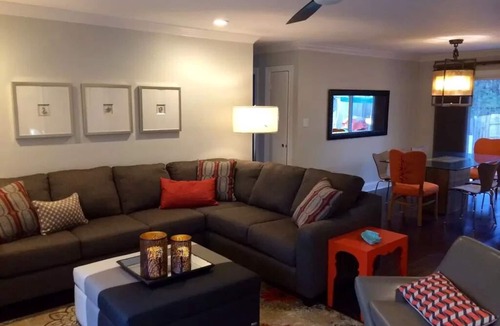 Chapel Hill House | Lovely Bungalow in private , secluded neighborhood near Carrboro
