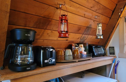 Luther Cabin | Luther Secluded Riverfront A-Frame