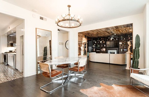 Over-the-Rhine Apartment | Lux Penthouse on Washington Park | Rooftop Patio