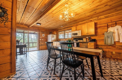Wellington Cabin | Luxe A-Frame: 5 Mins to Cave Run Lake close to RRG