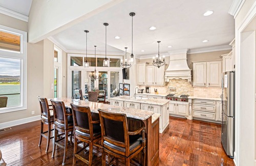 Sharps Chapel House | Luxe Lakefront Home, Sleeps 14, Dock, Amazing Views