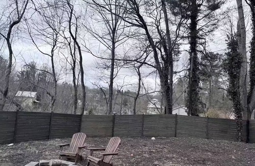Bear Creek Ski Chalet | Luxury A-frame! Walk to Greenway! Fully Fenced Backyard!