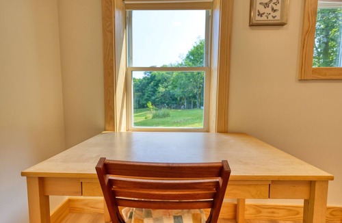 Floyd Cabin | Luxury-Cozy Mountain Retreat for Nature Lovers-Wildlife,Views & Complete Privacy