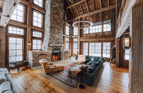 Londonderry House | Luxury Custom Built Post and Beam