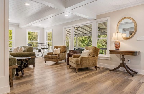 Candler House | Luxury Farmhouse Haven - Hike, Relax, BBQ, 25 mins to AVL