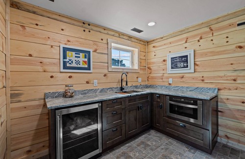 Ocean Isle Estates House | Luxury High-End Ocean Front Home with Private Pool and Hut Tub