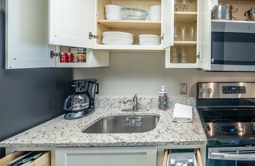 Downtown Myrtle Beach Condo | Luxury Oceanfront Condo, Stunning Views Multiple Pools Sandy Beach Resort