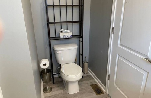 Bloomington Villa | Luxury Townhome #2 - Remodeled Feb 2021