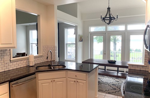 Littleton House | Main Lake Private Dock Bring the Boat Spacious Home Flat Yard & Fire Pit