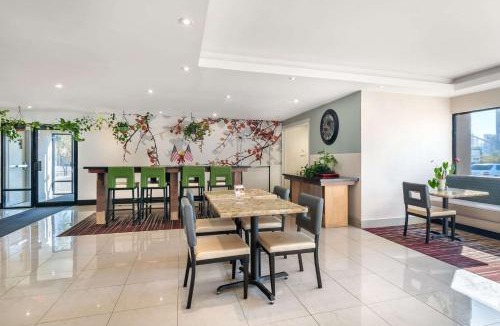 Springfield Hotel | MainStay Suites Springfield IL