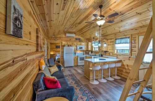 Mammoth Cave Cabin | Mammoth Cave Cabin Rentals 9 - 12.8 miles from Mammoth Cave National Park