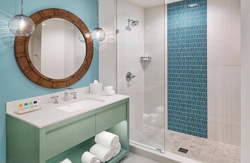Downtown Nashville Resort | Margaritaville and Club Wyndham in Nashville. Please contact us before booking