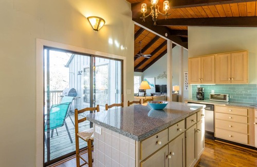 McGaheysville Villa | Massanutten Treehouse Mountainside Escape overlooking the Resort amenities