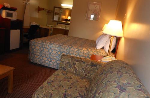 Fort Mc Clellan Hotel | McClellan Inn