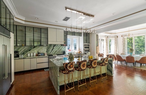 McLean House | McLean Estate | 7BD | BBQ-Parking-Luxury Theater