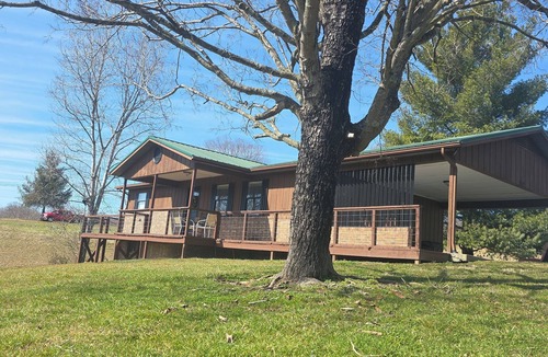 Bean Station House | Memory Maker Lake House