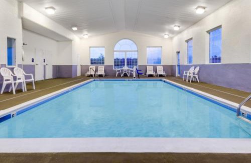 London Hotel | Microtel Inn & Suites by Wyndham London