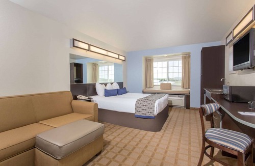 Klamath Falls Hotel | Microtel Inn & Suites by Wyndham Klamath Falls