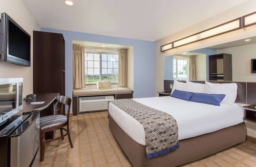 Klamath Falls Hotel | Microtel Inn & Suites by Wyndham Klamath Falls