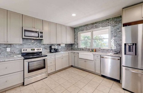 Mills River House | Mills River Brew House | House in Mills River with mountain views