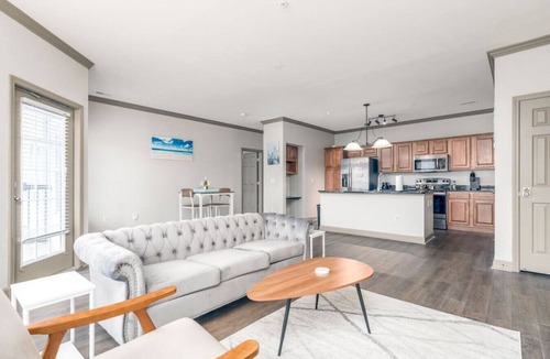 Fishers Apartment | Minimalistic 1BR Keystone