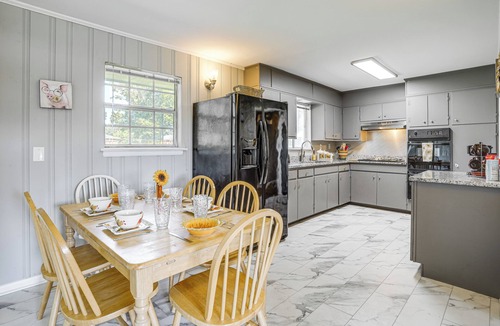 Rossville House | Minutes From Chattanooga/The Scenic City